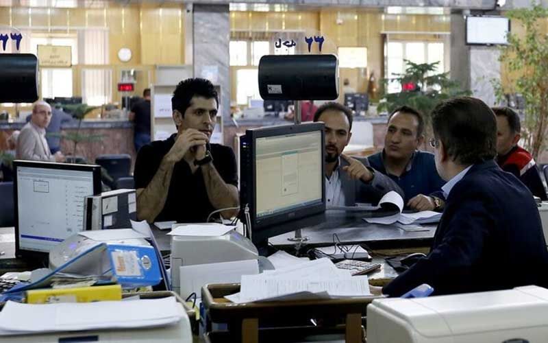 بانکها بدهکاران را دریابند| حمایت از مردم و تولید با استمهال در پرداخت اقساط بانکی