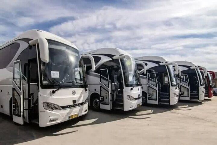 استقرار ۲۰۳۰ دستگاه اتوبوس ویژه زوار اربعین در ۸ نقطه مرزی کشور